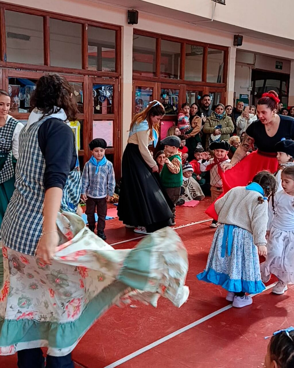 Instagram post from institutovives. This post is in position 4.