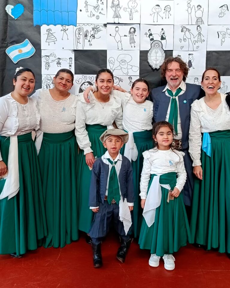 Instagram post from institutovives. This post is in position 1.