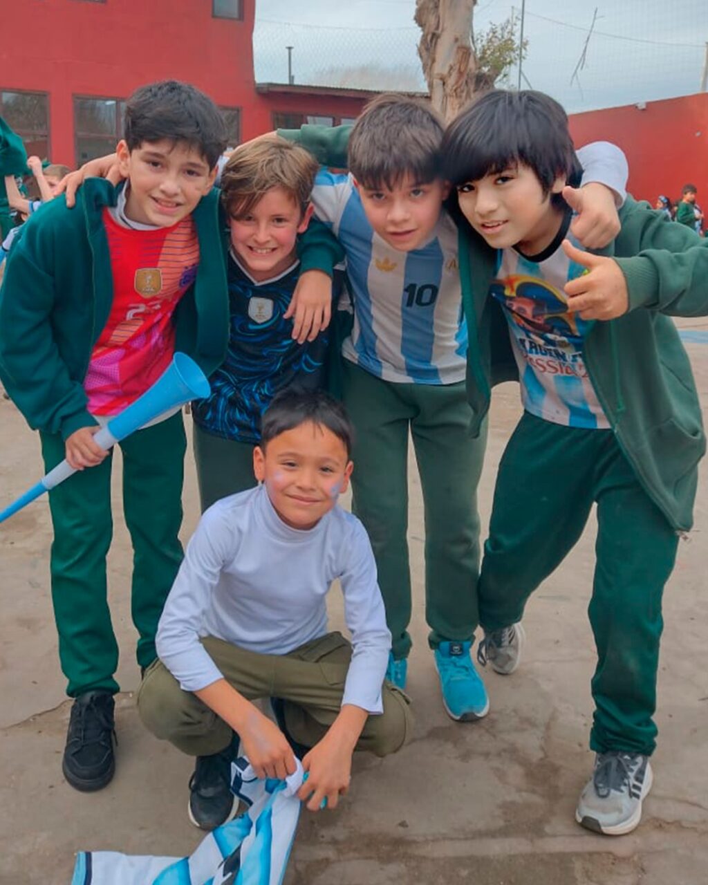 Instagram post from institutovives. This post is in position 2.